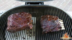 Wagyu Short Ribs vom Holzkohle Keramik Grill