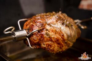 saftige Lammkeule vom Gasgrill