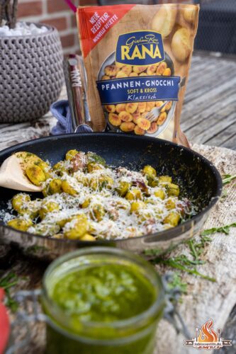 italienische Bratwurst Pfanne mit Gnocchi