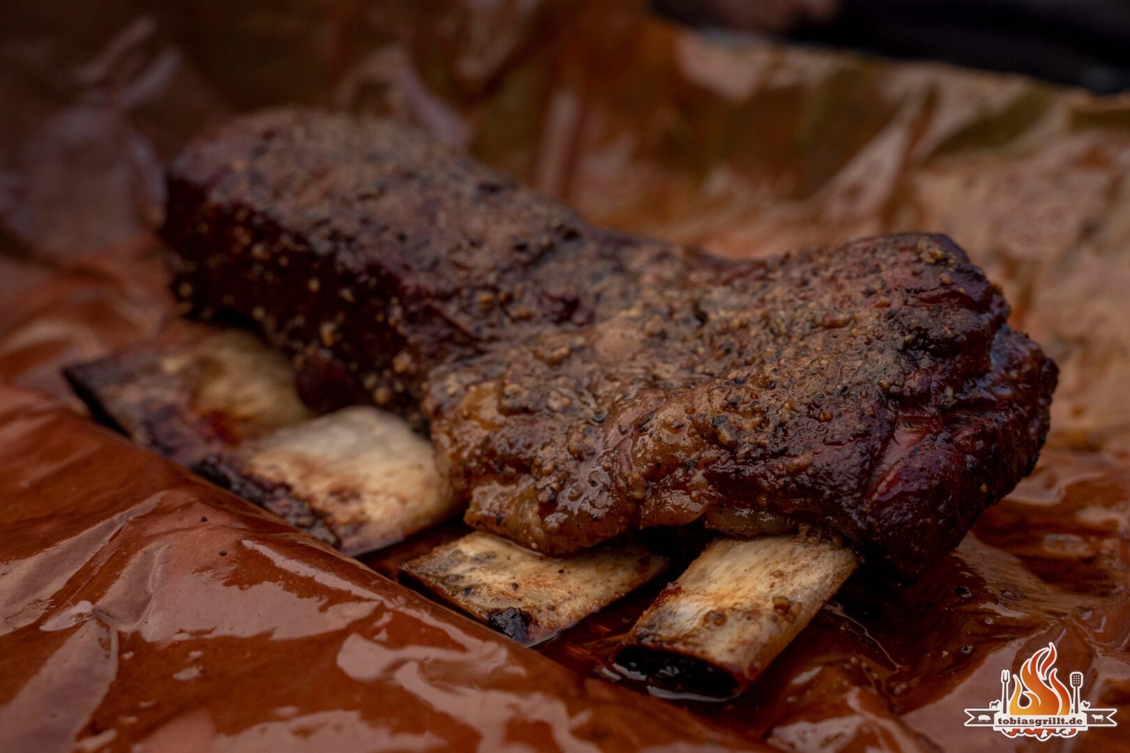 Super saftige Beef Ribs - ASADO DE TIRA - tobiasgrillt.de