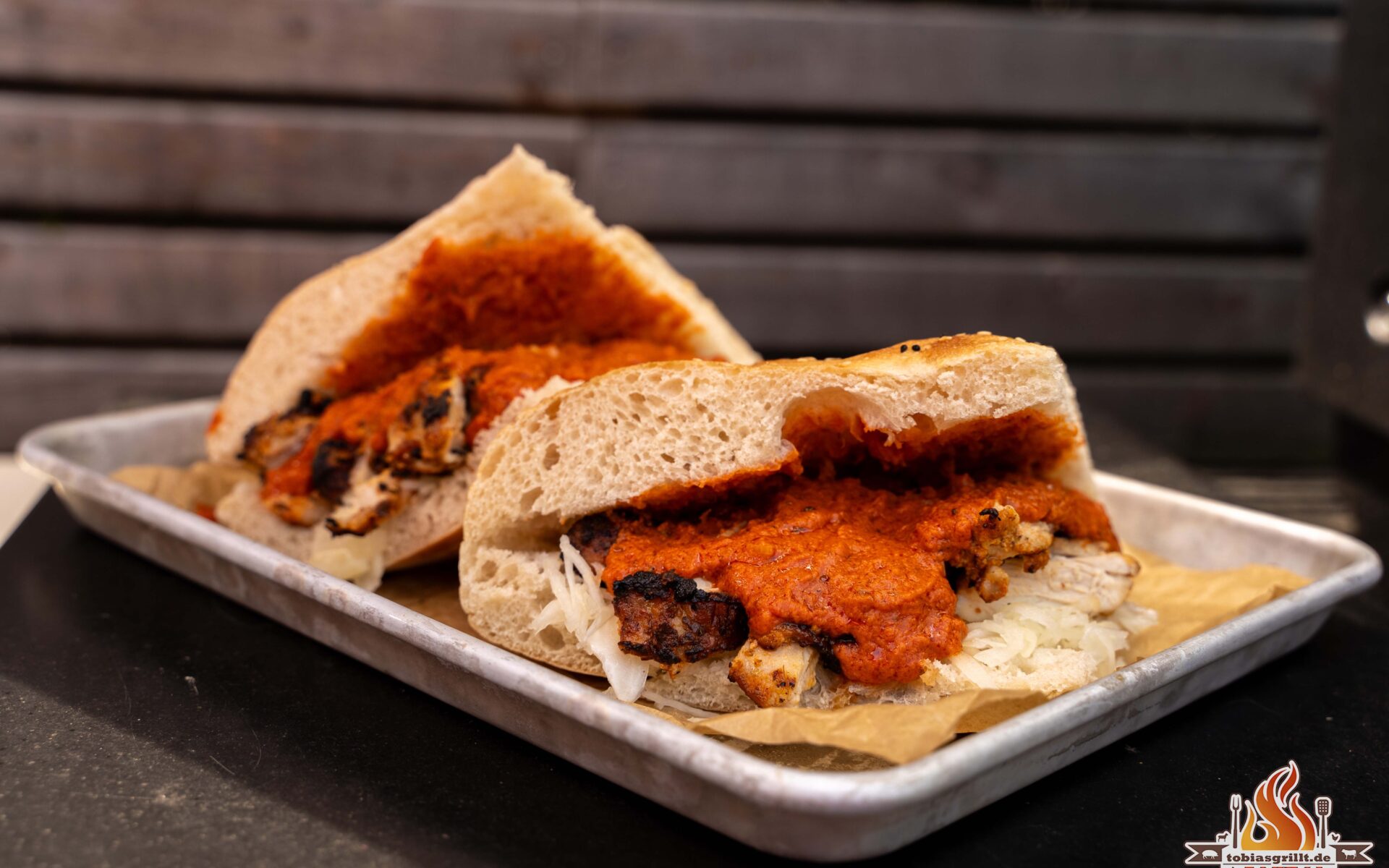 Von Indien nach Griechenland – Das ultimative Butter Chicken Sandwich