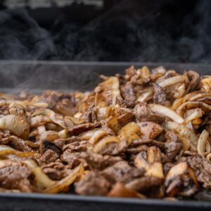 Geschnetzeltes mit Champignons von der Plancha