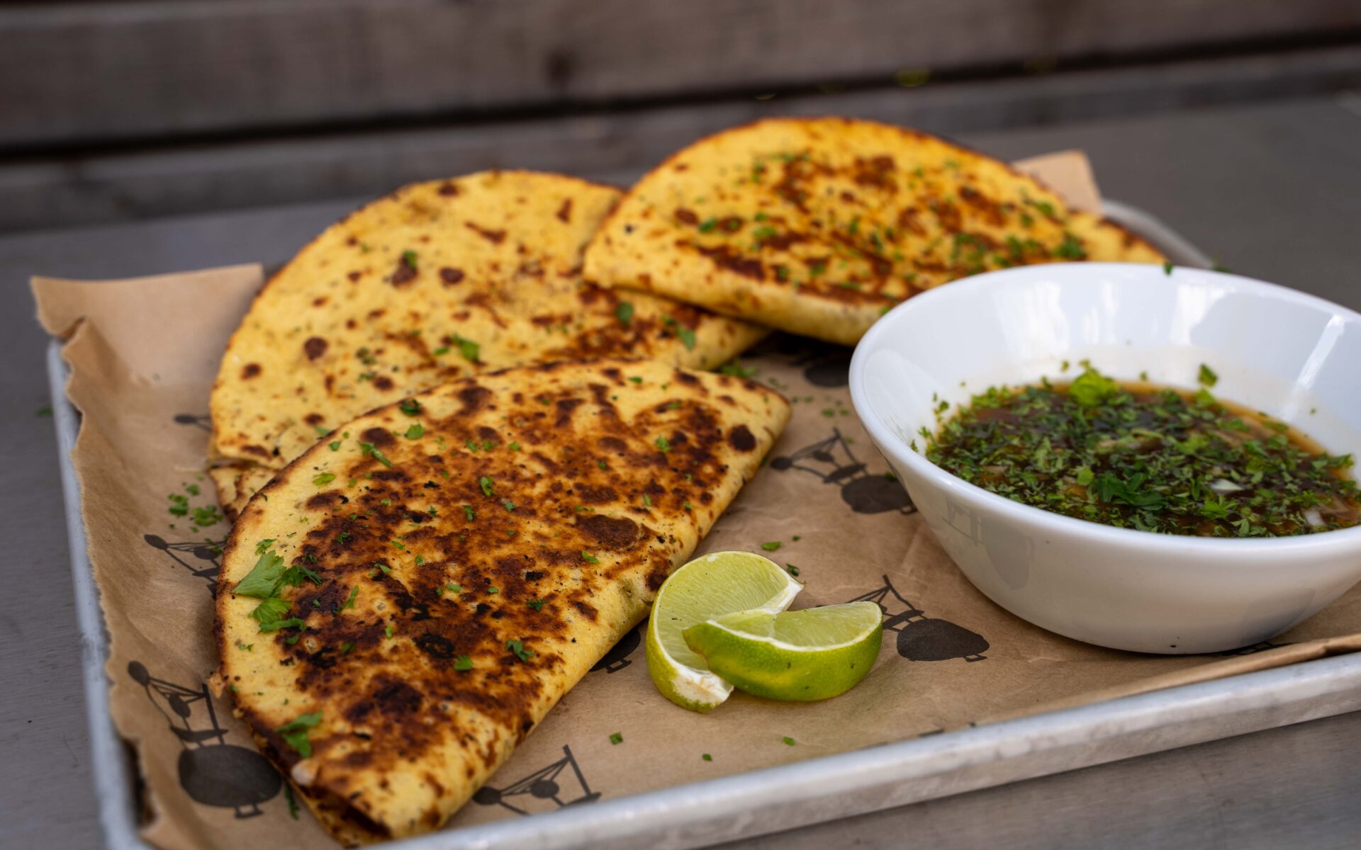 Skirt Steak Quesabirria – der Streetfood-Hit vom Grill