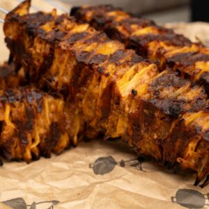 Hack-Wrap-Spieß vom Grill