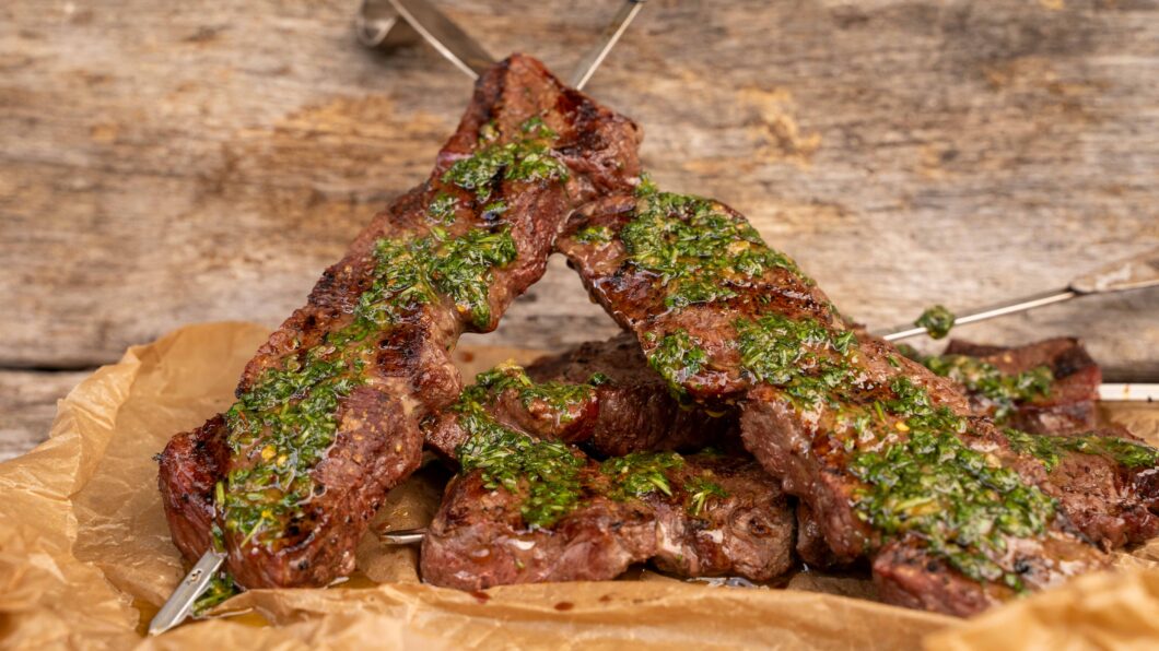 Hüftsteak Spieße mit Chimichurri