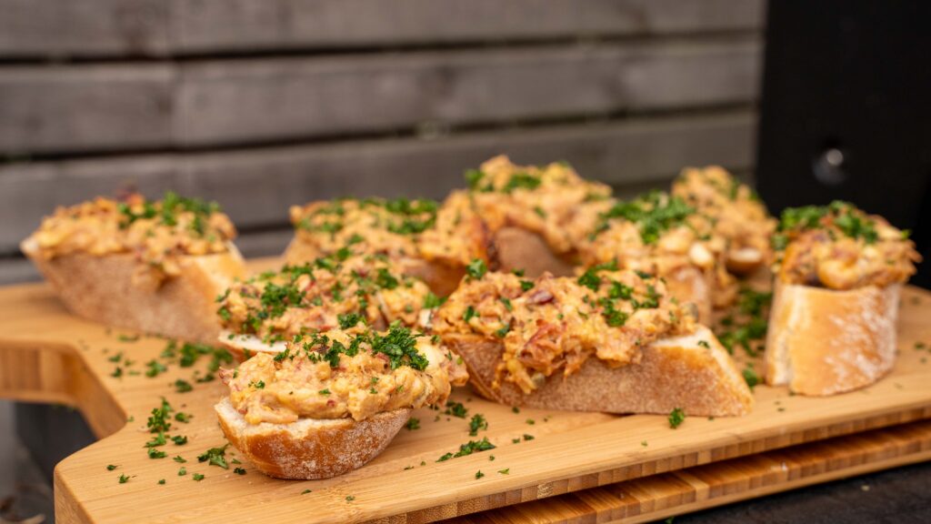 Schweinebäckchen mit Cheddar und Gouda